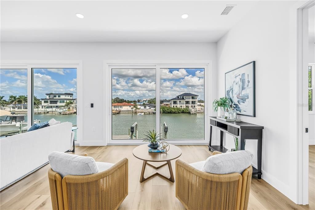 En Venta: $2,999,000 (3 camas, 2 baños, 2878 Pies cuadrados)