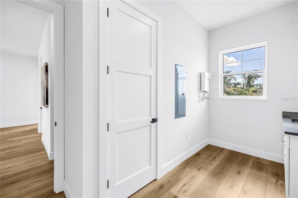 En Venta: $2,999,000 (3 camas, 2 baños, 2878 Pies cuadrados)
