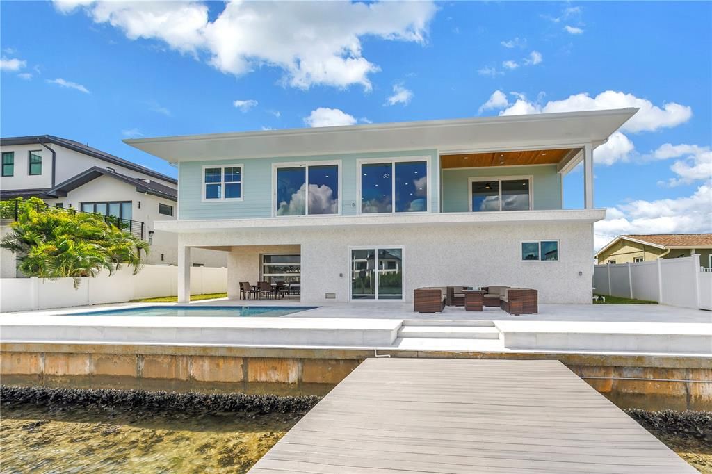En Venta: $2,999,000 (3 camas, 2 baños, 2878 Pies cuadrados)