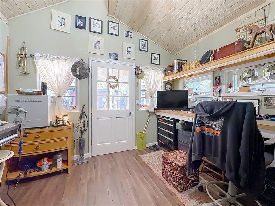 En Venta: $699,000 (3 camas, 2 baños, 1853 Pies cuadrados)