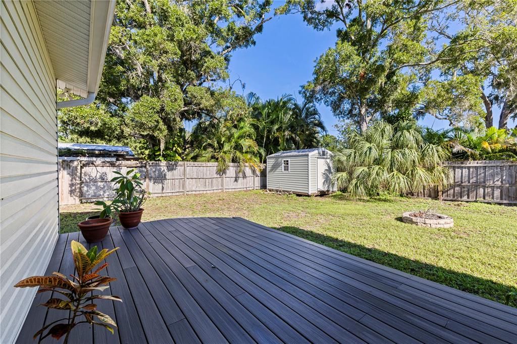 For Sale: $449,000 (2 beds, 2 baths, 1208 Square Feet)