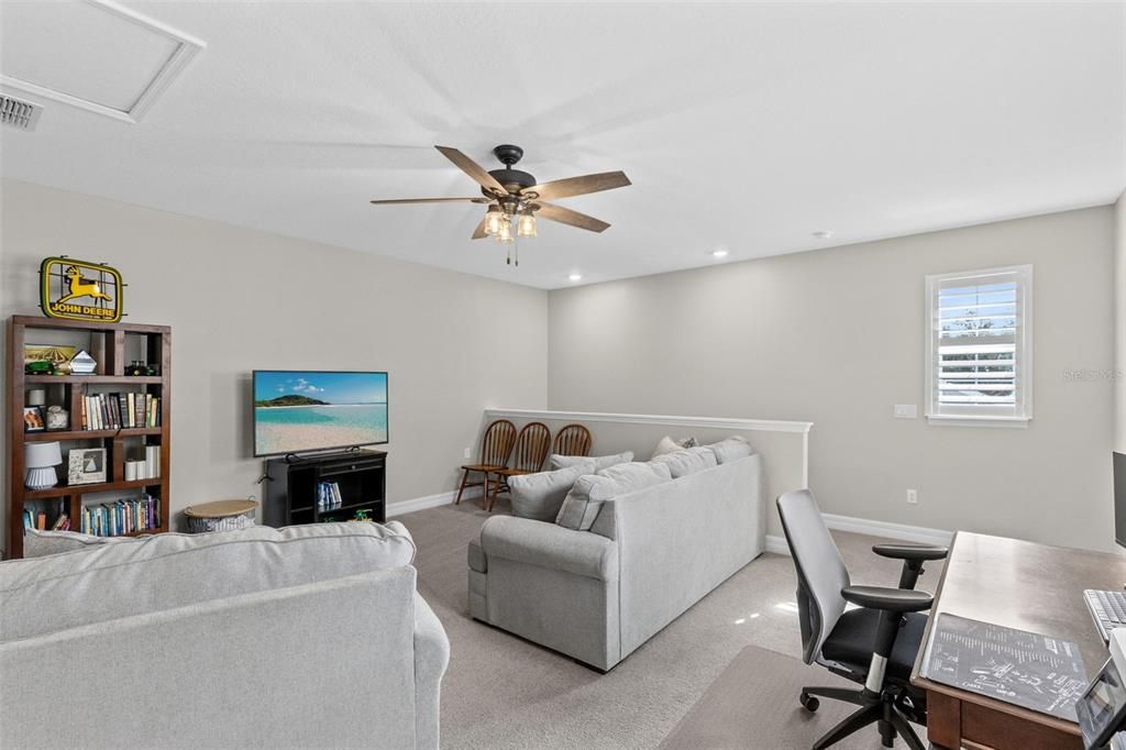 For Sale: $480,000 (4 beds, 4 baths, 2683 Square Feet)