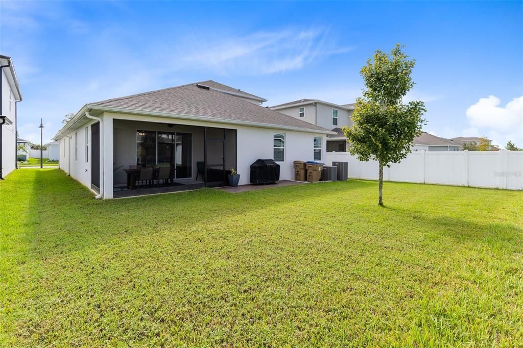 For Sale: $480,000 (4 beds, 4 baths, 2683 Square Feet)