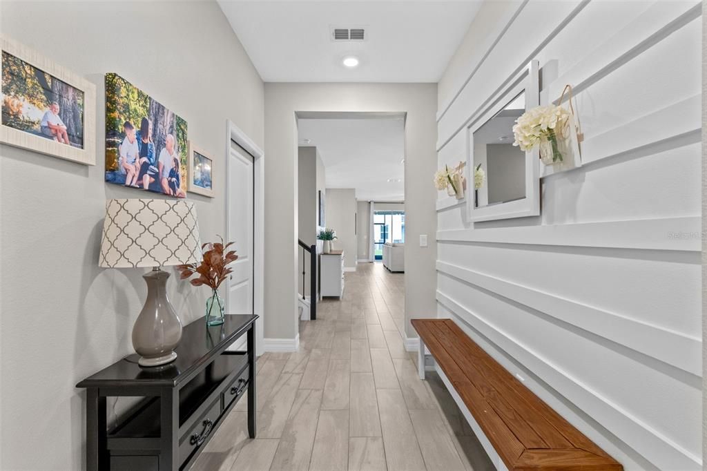 For Sale: $480,000 (4 beds, 4 baths, 2683 Square Feet)