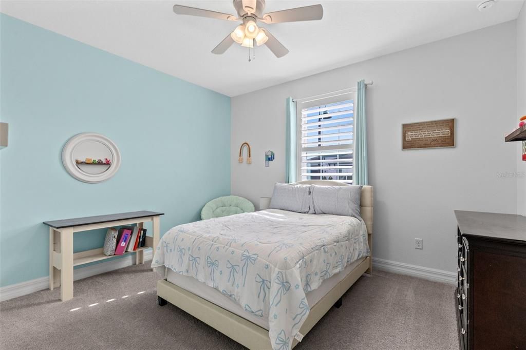 For Sale: $480,000 (4 beds, 4 baths, 2683 Square Feet)