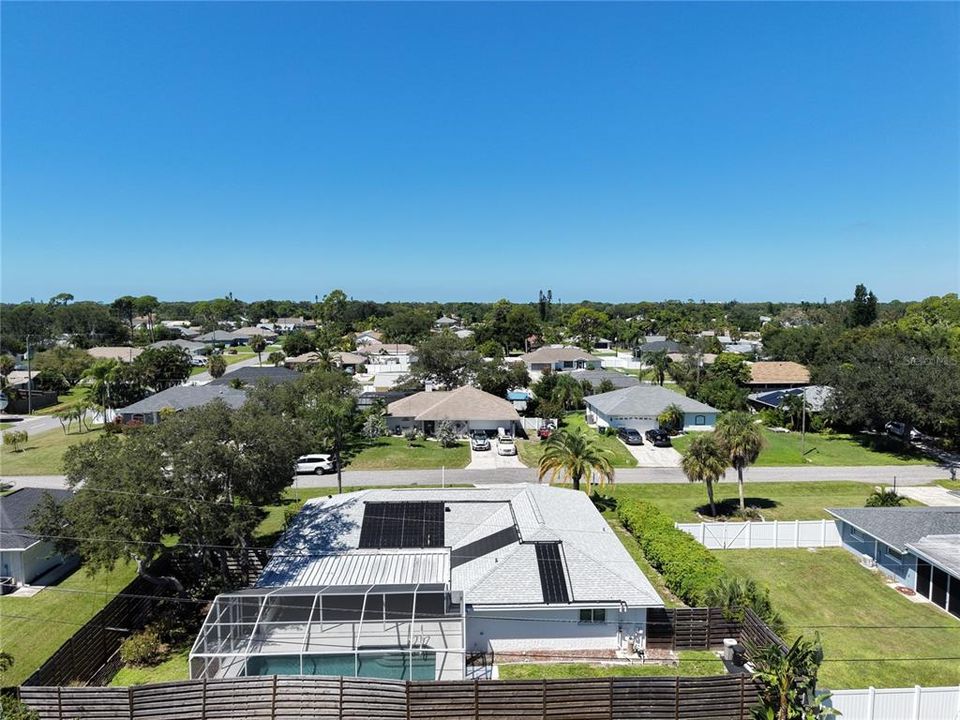 For Sale: $395,000 (3 beds, 2 baths, 1956 Square Feet)