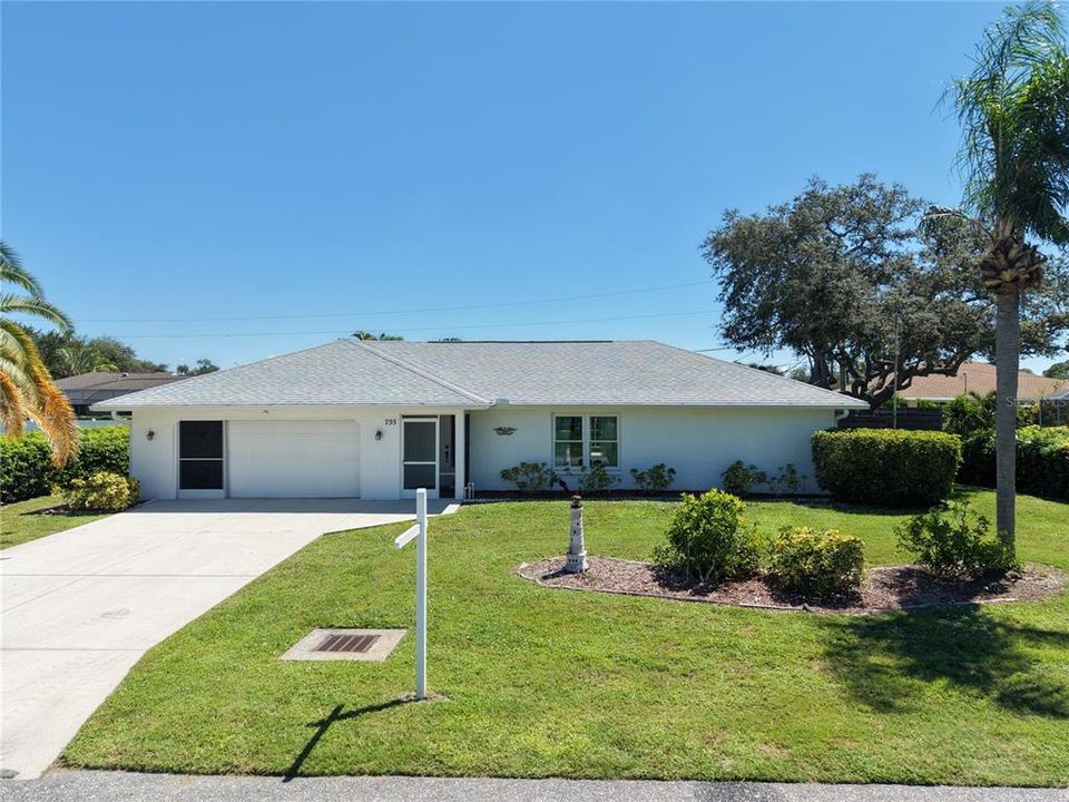 For Sale: $395,000 (3 beds, 2 baths, 1956 Square Feet)