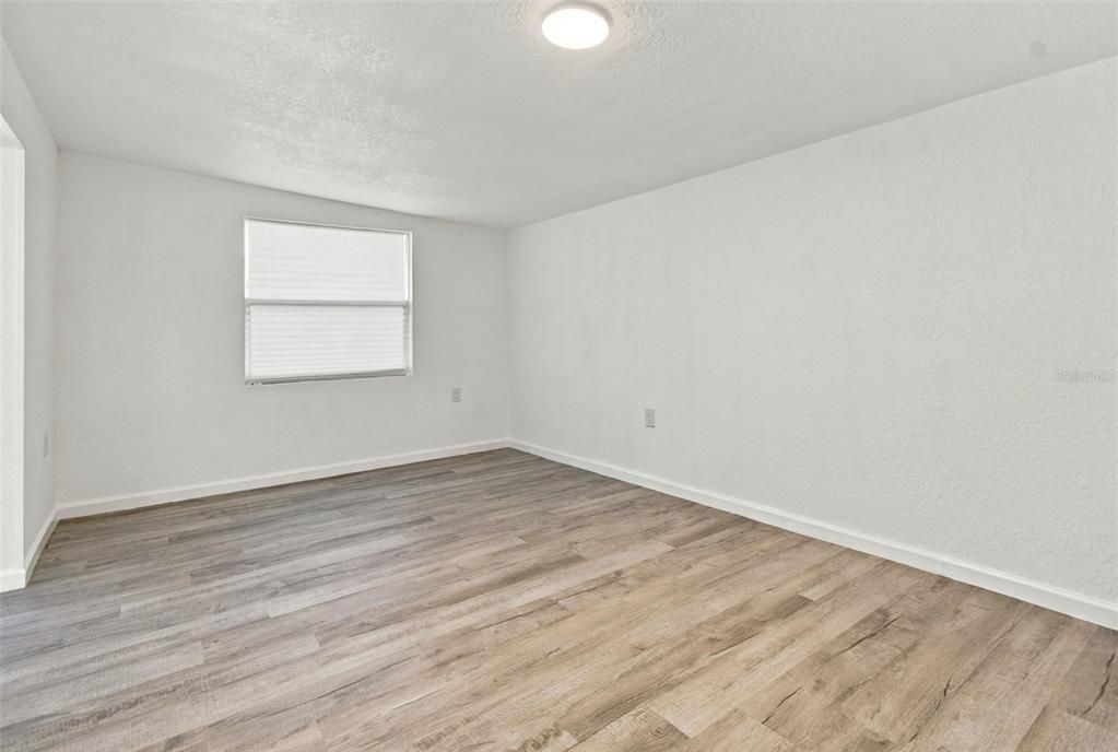 En Venta: $365,000 (3 camas, 3 baños, 1675 Pies cuadrados)
