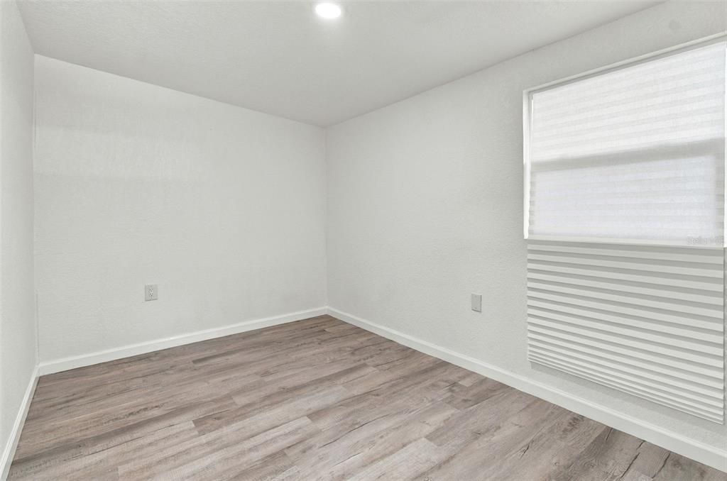 En Venta: $365,000 (3 camas, 3 baños, 1675 Pies cuadrados)