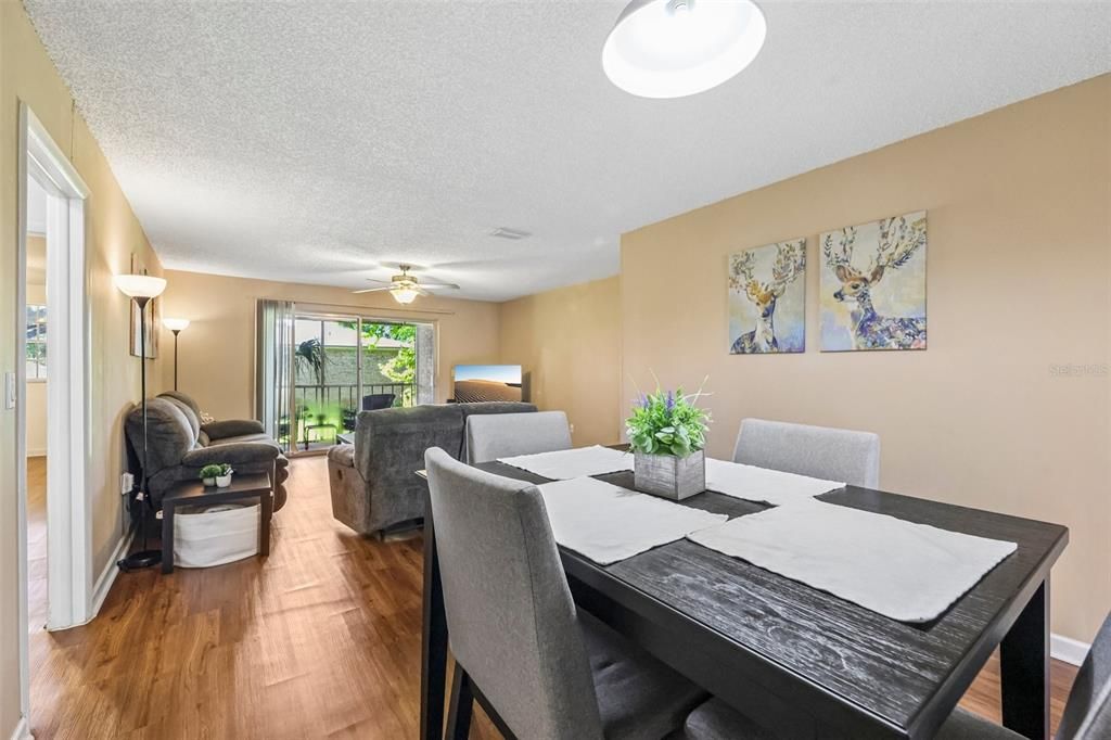 For Sale: $150,000 (2 beds, 2 baths, 1206 Square Feet)