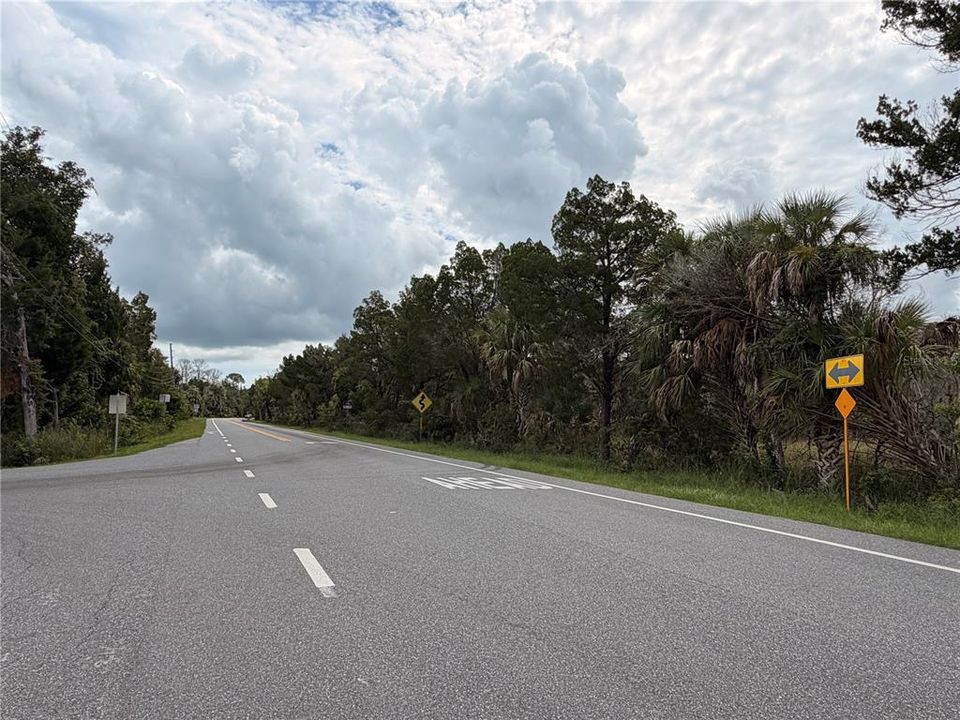 На продажу: $76,000 (9.50 acres)