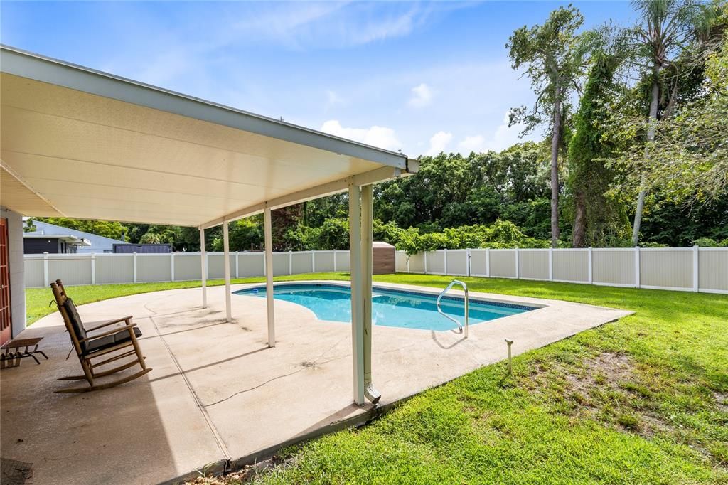 For Sale: $355,000 (4 beds, 2 baths, 1582 Square Feet)