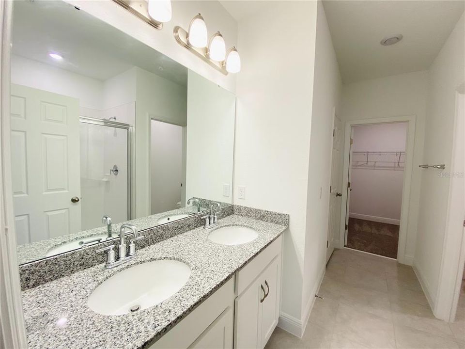 В аренду: $2,800 (3 спален, 2 ванн, 2308 Квадратных фут)