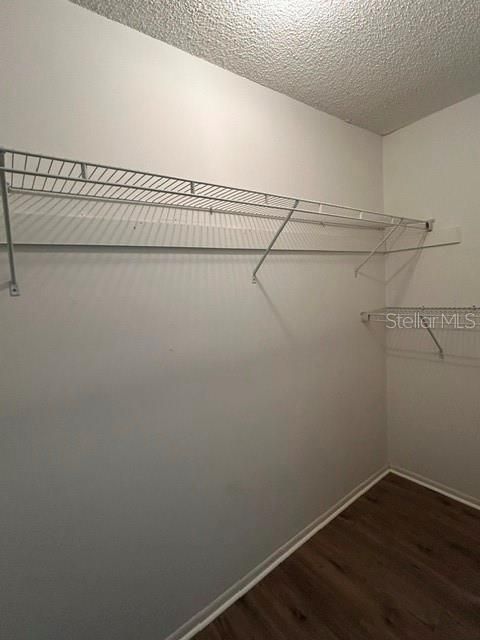 For Sale: $189,900 (3 beds, 2 baths, 1407 Square Feet)
