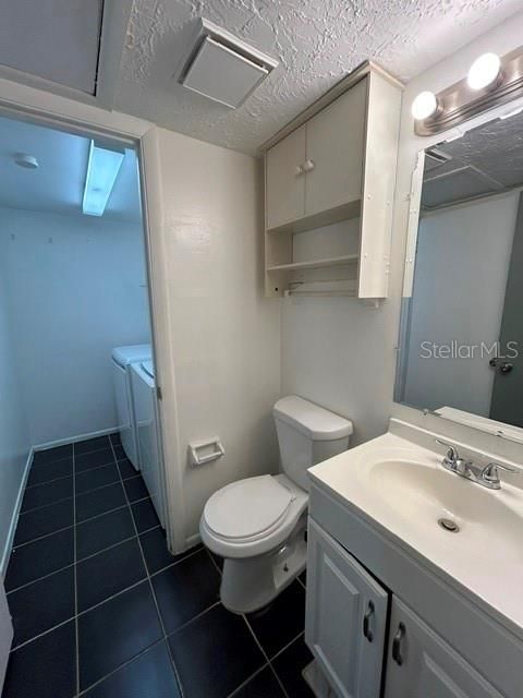 For Sale: $189,900 (3 beds, 2 baths, 1407 Square Feet)