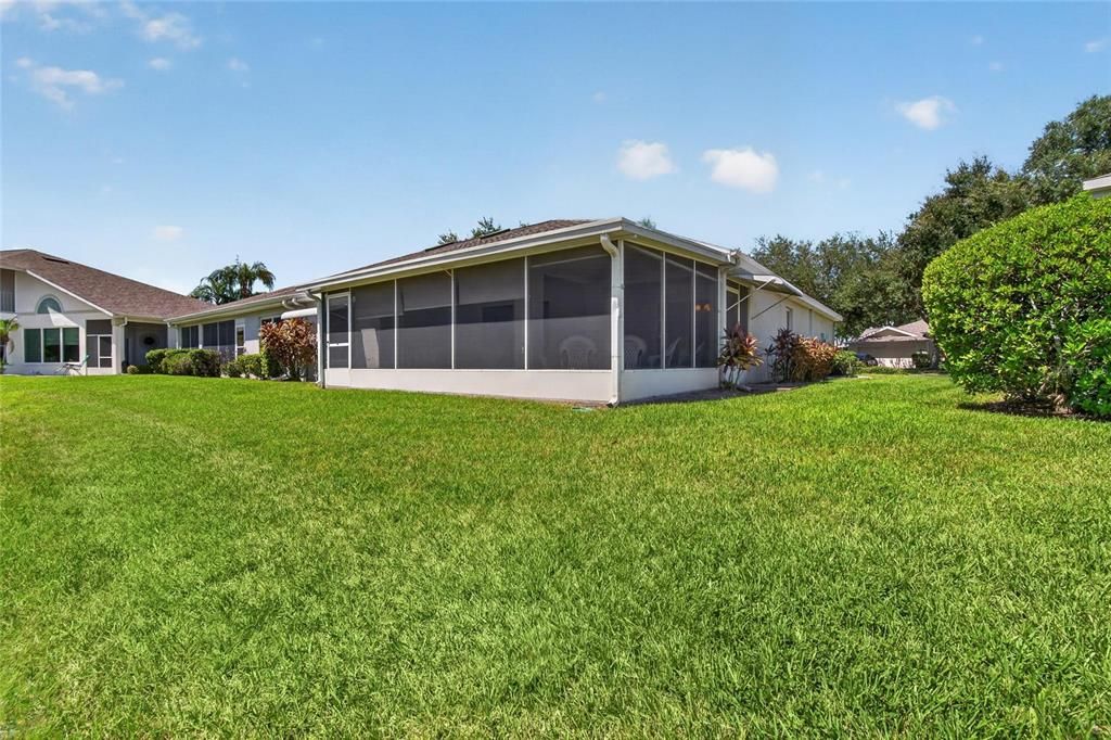 For Sale: $239,900 (2 beds, 2 baths, 1556 Square Feet)