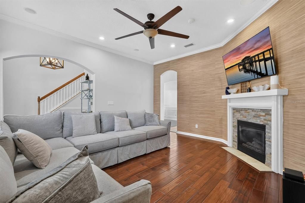 For Sale: $779,000 (4 beds, 2 baths, 2318 Square Feet)