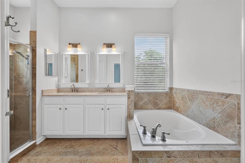 For Sale: $779,000 (4 beds, 2 baths, 2318 Square Feet)