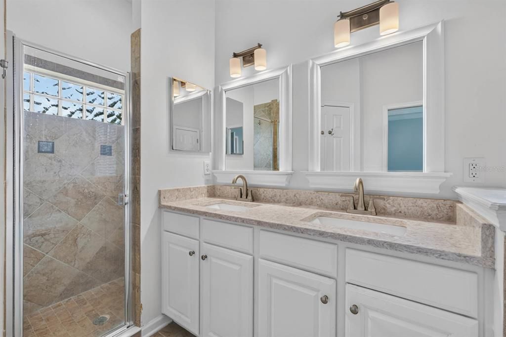 For Sale: $779,000 (4 beds, 2 baths, 2318 Square Feet)