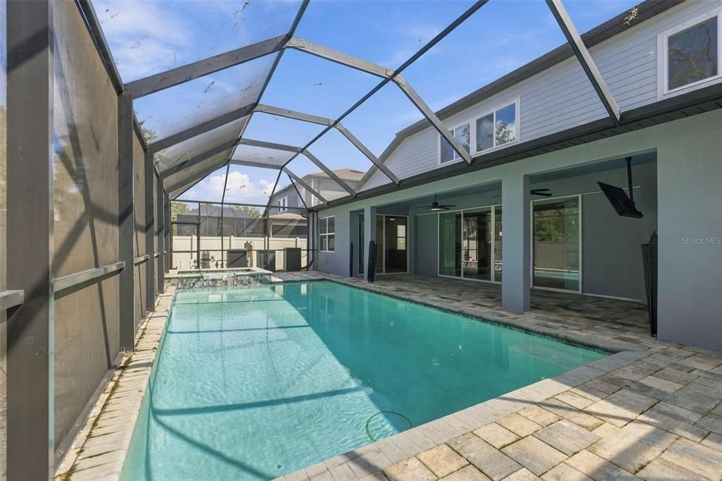 For Sale: $835,000 (7 beds, 5 baths, 4447 Square Feet)