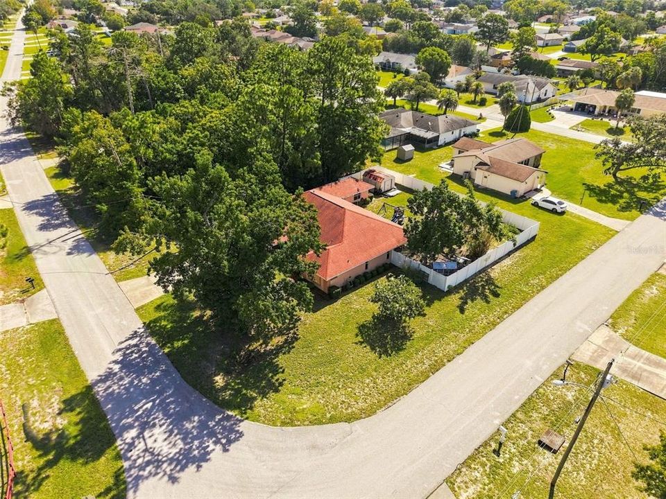 For Sale: $324,900 (3 beds, 2 baths, 1952 Square Feet)