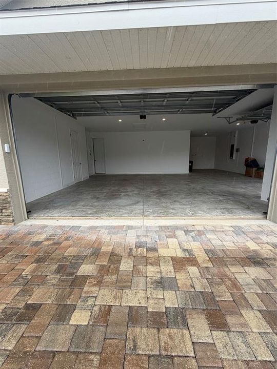 В аренду: $2,600 (2 спален, 2 ванн, 2097 Квадратных фут)