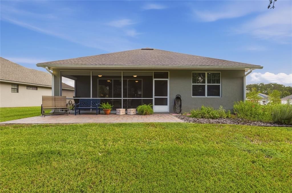 For Sale: $490,000 (3 beds, 2 baths, 1967 Square Feet)