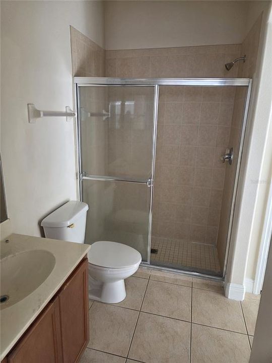 For Rent: $2,000 (3 beds, 3 baths, 1371 Square Feet)