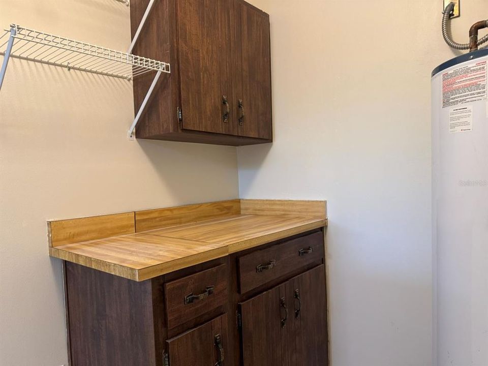 For Sale: $190,000 (3 beds, 2 baths, 1555 Square Feet)