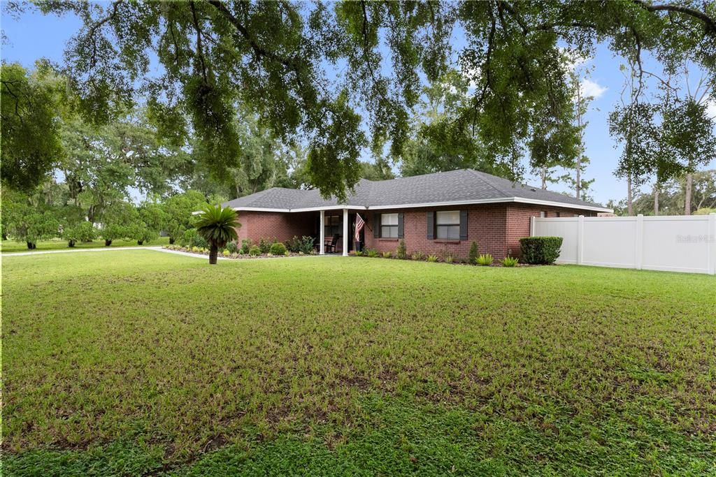For Sale: $424,900 (3 beds, 2 baths, 1896 Square Feet)