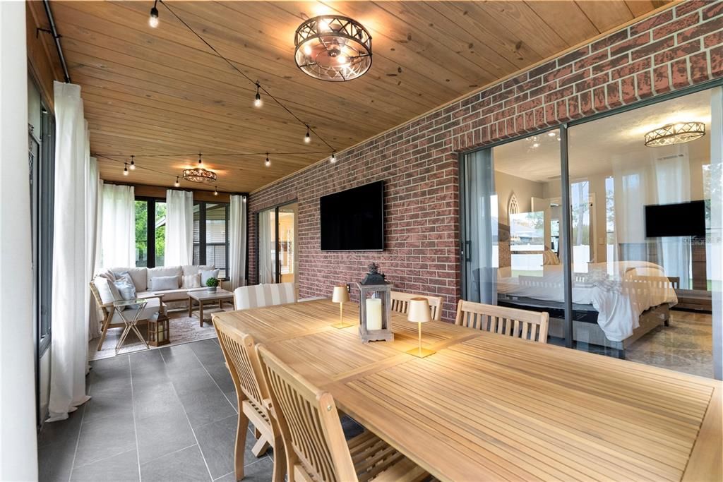 For Sale: $424,900 (3 beds, 2 baths, 1896 Square Feet)