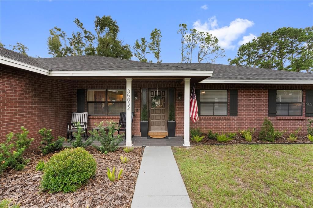 For Sale: $424,900 (3 beds, 2 baths, 1896 Square Feet)