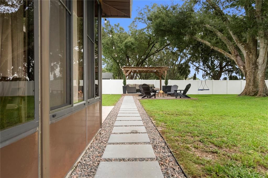 For Sale: $424,900 (3 beds, 2 baths, 1896 Square Feet)