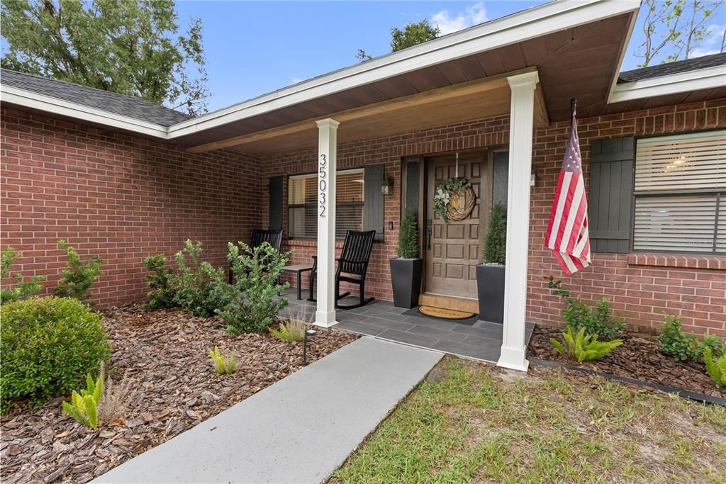 For Sale: $424,900 (3 beds, 2 baths, 1896 Square Feet)