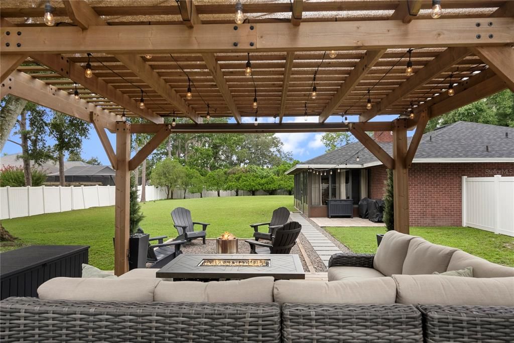For Sale: $424,900 (3 beds, 2 baths, 1896 Square Feet)