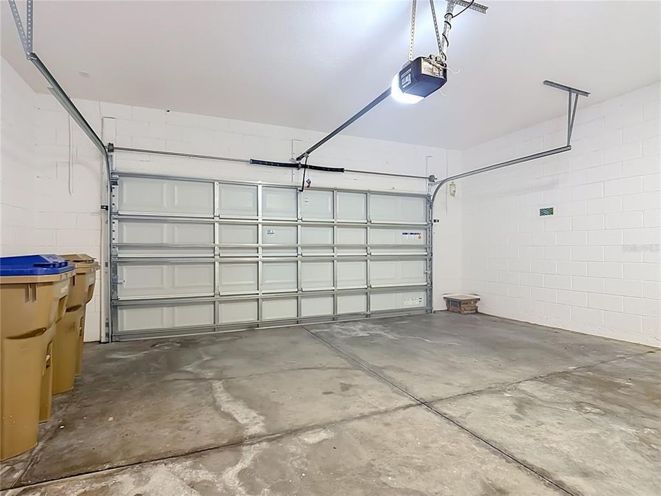En Renta: $2,395 (4 camas, 3 baños, 1786 Pies cuadrados)