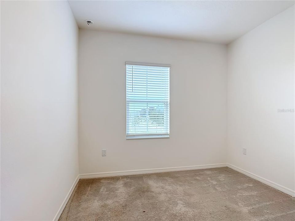 En Renta: $2,395 (4 camas, 3 baños, 1786 Pies cuadrados)