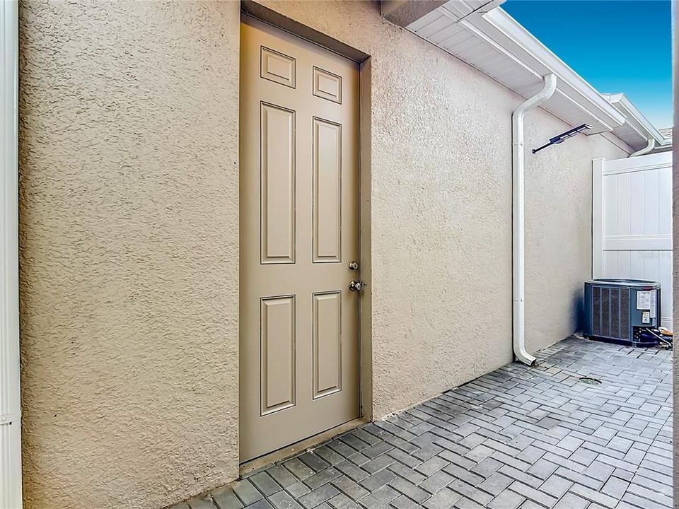 En Renta: $2,395 (4 camas, 3 baños, 1786 Pies cuadrados)