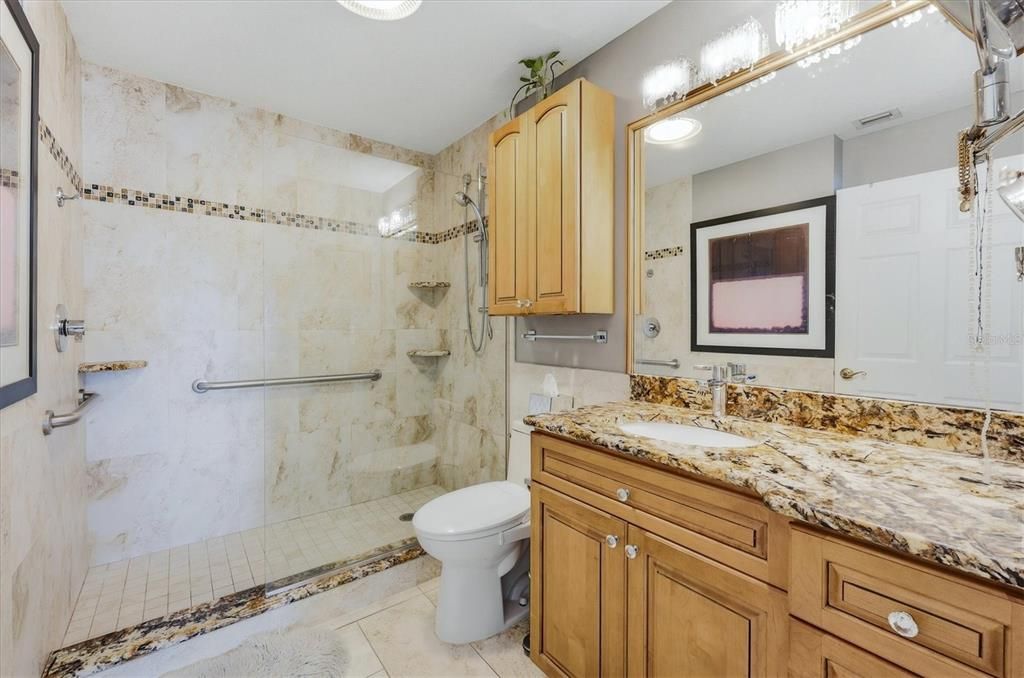 For Sale: $799,000 (2 beds, 2 baths, 1400 Square Feet)