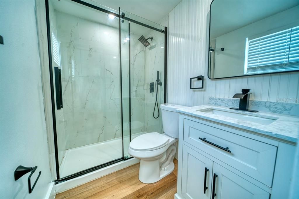 En Venta: $450,000 (4 camas, 3 baños, 1683 Pies cuadrados)