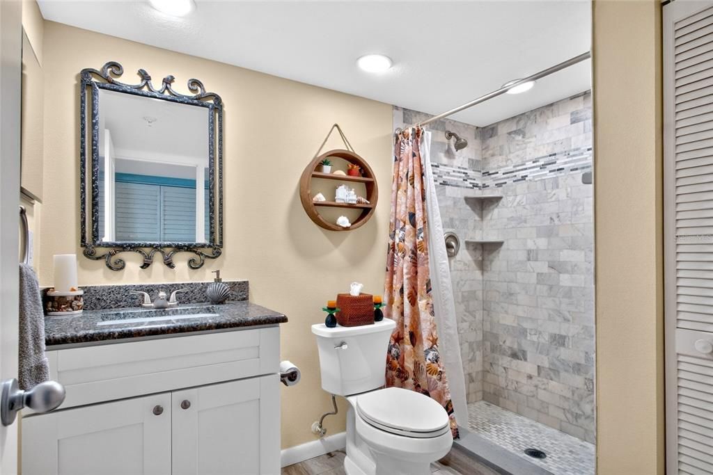 For Rent: $5,000 (2 beds, 2 baths, 1225 Square Feet)