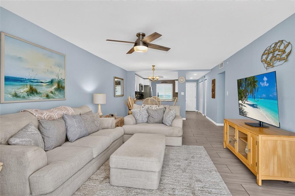 For Rent: $5,000 (2 beds, 2 baths, 1225 Square Feet)