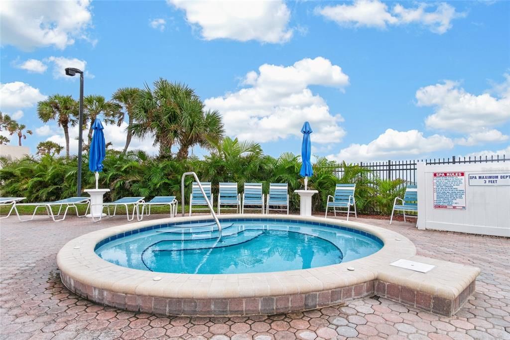 For Rent: $5,000 (2 beds, 2 baths, 1225 Square Feet)