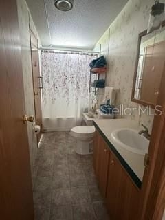 На продажу: $169,900 (3 спален, 2 ванн, 960 Квадратных фут)