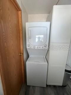 На продажу: $169,900 (3 спален, 2 ванн, 960 Квадратных фут)