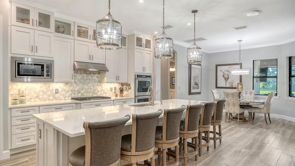 En Venta: $2,290,000 (5 camas, 4 baños, 4453 Pies cuadrados)