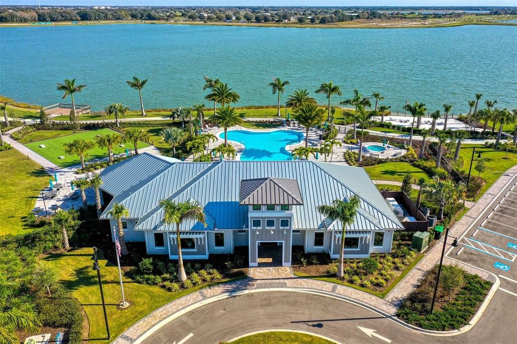 En Venta: $2,290,000 (5 camas, 4 baños, 4453 Pies cuadrados)