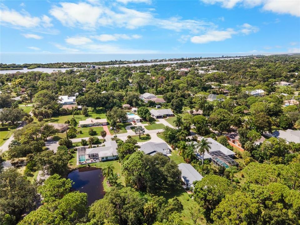 For Sale: $675,000 (4 beds, 4 baths, 1916 Square Feet)