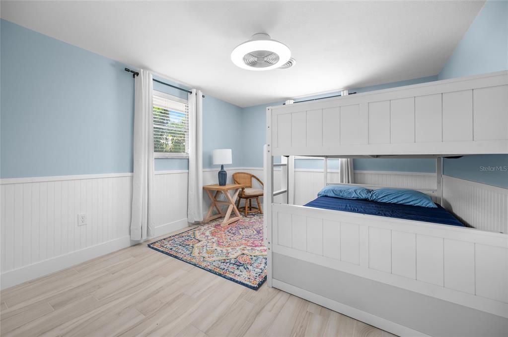 For Sale: $675,000 (4 beds, 4 baths, 1916 Square Feet)