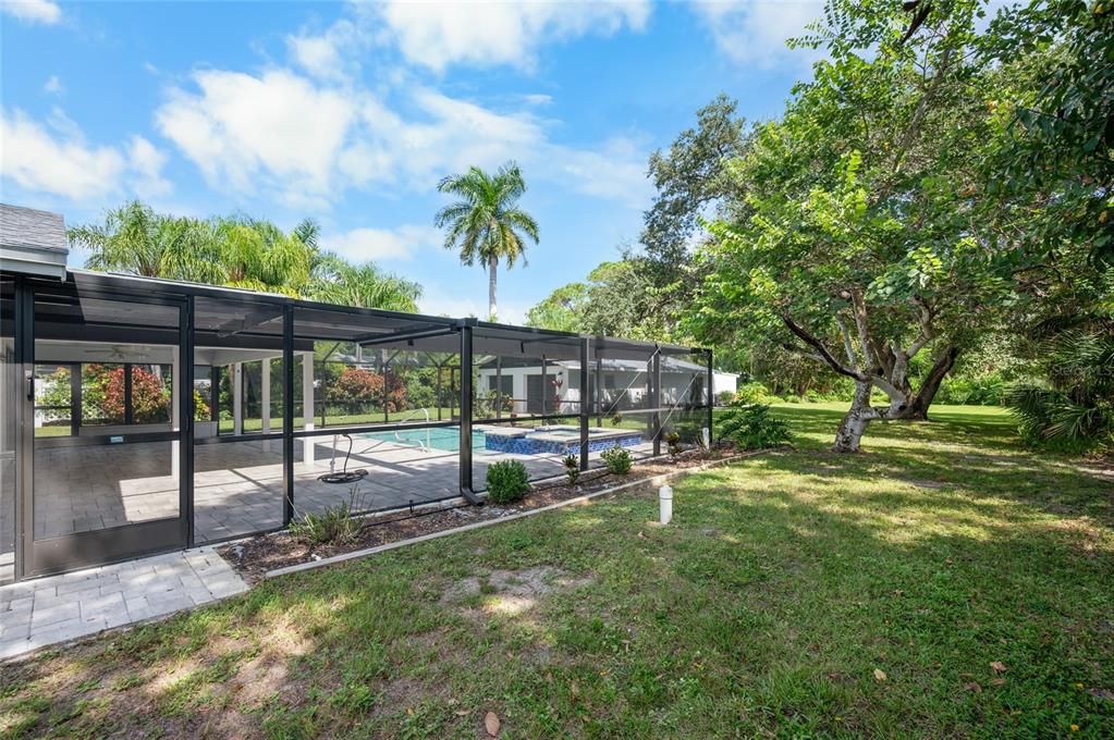 For Sale: $675,000 (4 beds, 4 baths, 1916 Square Feet)